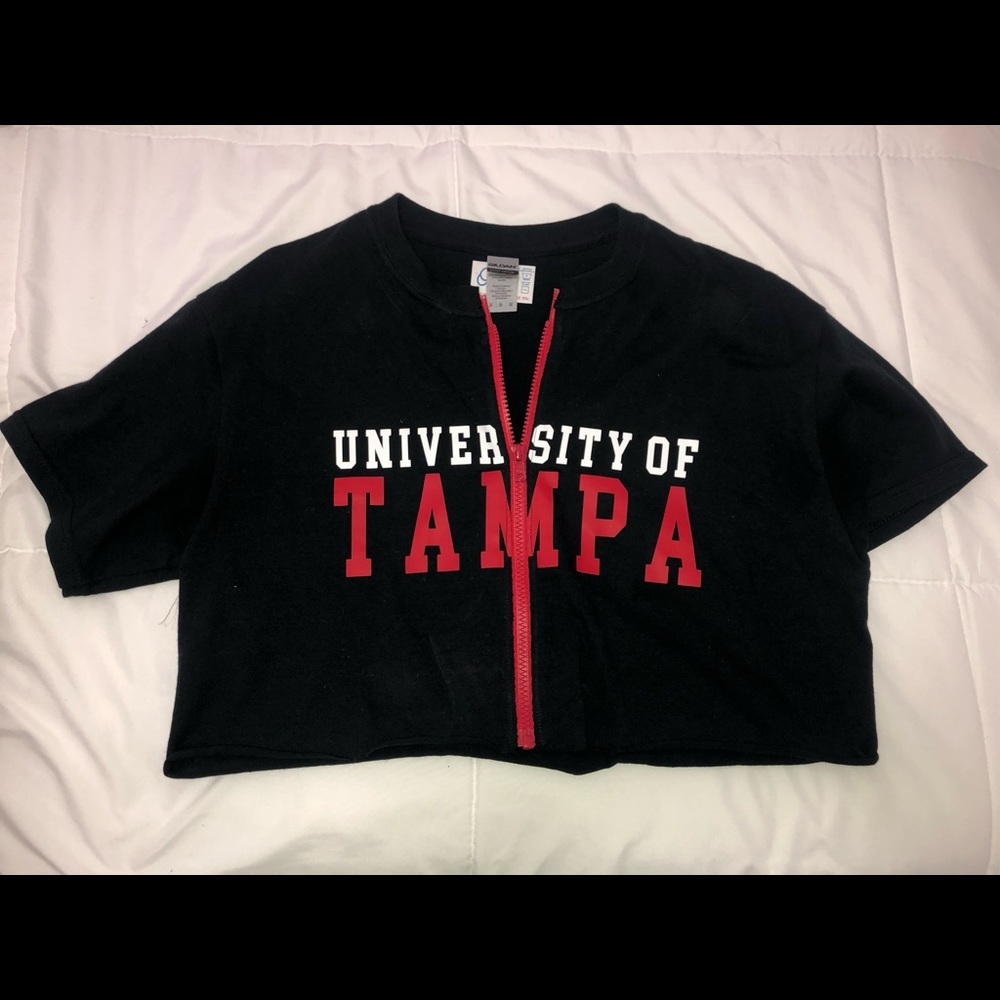UNIVERSITY OF TAMPA CROPPED T SHIRT